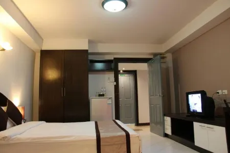 Leelawadee Resotel Ram65 Mahadthai