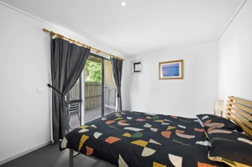 Apartment 36 Pacific Apartments Hotels in Lorne