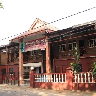 Hornbillbay Beach Resort Hotels near Sacred Rock