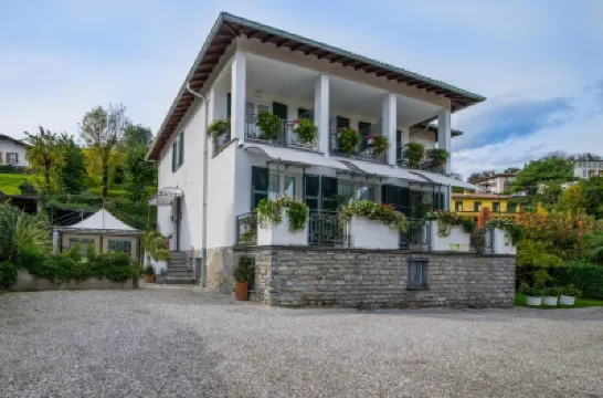 Miralago B&B and Apartments Hotels near Parco di Villa Serbelloni
