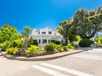 Clube Albufeira Garden Village Hotels near Montechoro