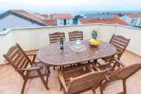 Maru Apartments Hotels in Opcina Novalja