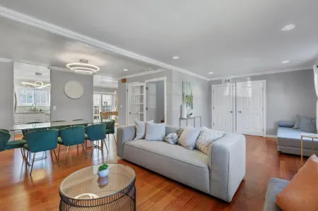 @ Marbella Lane - Buckingham Place Laundry + P