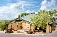 Americas Best Value Inn and Suites Atlantic
