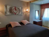 El Retiro Hotels in Baiona