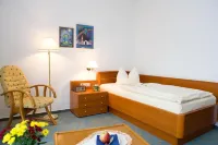 Central Inn Hotel Garni Hotels in Eppelborn