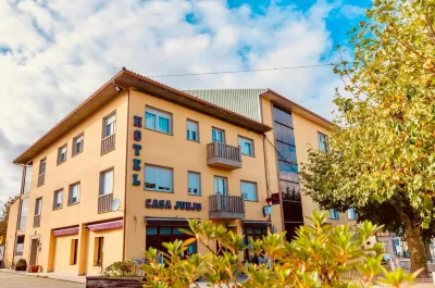 Hotel Casa Jurjo Hotels near Homenaxe As Vacas MZ