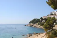 Hotel Montana by Bossh! Hotels Hotels in Pau
