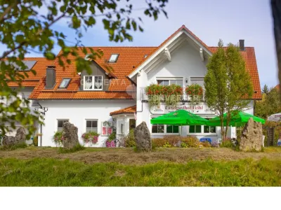 Landgasthof Feihl Hotel dekat Rectory St. John