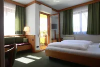 Hotel Zillners Einkehr Hotels in Altheim