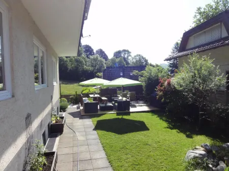 Pension AdlerHorst Отели в г. Ossiach