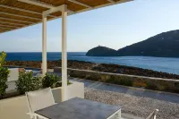 Pharos Apartments - Ocean View