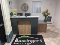 Bassingers Motor Lodge Hotel a Otaki