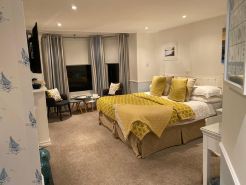 The Seaview Hotel and Restaurant