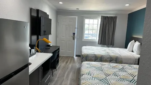 Studio 6 Suites San Ysidro, CA – San Diego South Bay