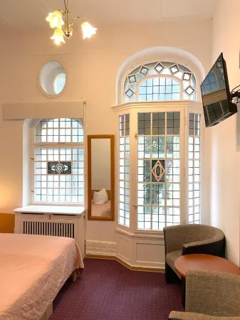 卡斯特爾選帝侯大街酒店