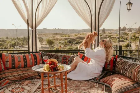 Cappadocia View Suit