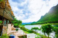 Phong Nha A Little Leaf Homestay Hotels in Son Trach