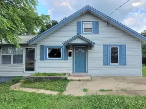 Charming 2 Bedroom 1 Bath Farm Style House