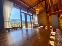 Cabin Linggayoni Dieng Hotels in Batur