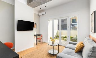 Soho Residence by halu!
