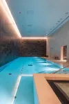 城市套房2公寓酒店 - 泳池