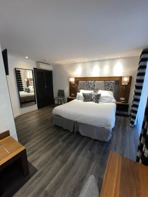 Hotel B Lodge - Haustierfreundliche