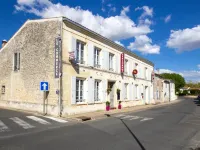 Cit'Hotel le Commerce Hotels in Saujon