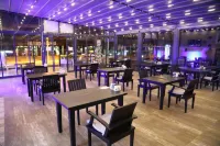 Sea House Hotel
