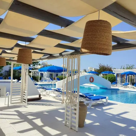 Flokkas Hotel Apartments