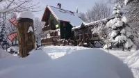 Abant Korudam Bungalov Butik Otel - Bergblick