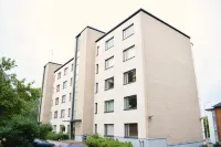 히시 홈 로흐야 Keräkankare Oy 주변 호텔