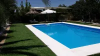 Apartamentos Turísticos - Hostal Los Alisos - Pool