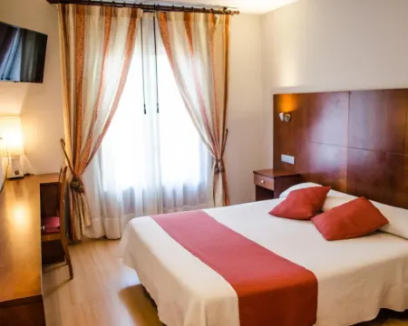 Hotel Jaqués Hotels in Jaca