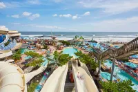 Daytona Inn and Suites