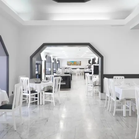 Nautilus Hotel