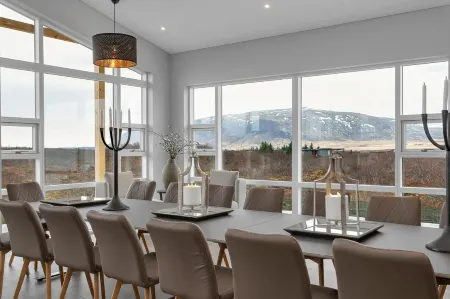 Hotel Grimsborgir by Keahotels Отели в г. Grimsnes- og Grafningshreppur