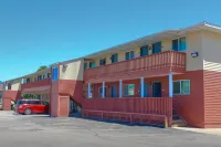 Chippewa Motel Mount Pleasant فنادق في ماونت بليزانت