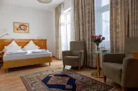Hotel Weisses Haus Hotels in Hammelburg