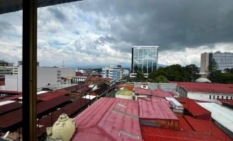 San Jose Downtown Suites