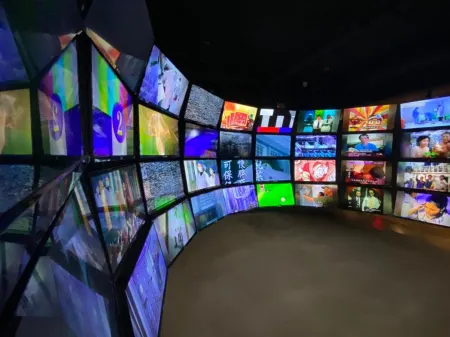 Huru House Отели рядом с достопримечательностью «Nantian Temple»