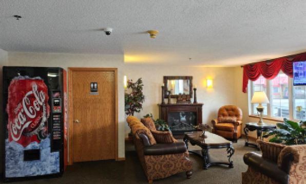 Lincoln Host Motor Inn