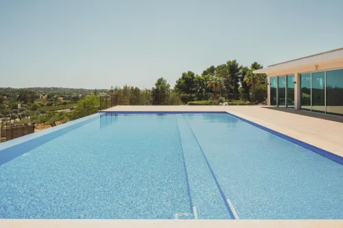 Quinta Dos Vales Wine Estate Hotels in Estombar