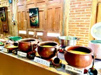 Nglaras Resort Yogyakarta - breakfast