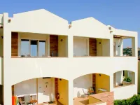 Sea View Resorts & Spa Ξενοδοχεία στην πόλη Καρφάς