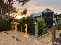 The Old Chaff Mill Organic Vineyard Retreat - parking