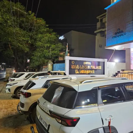 Hotel MAA Laxmi Palace