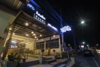 The Sleep Phang-Nga Hotel di Thap Put