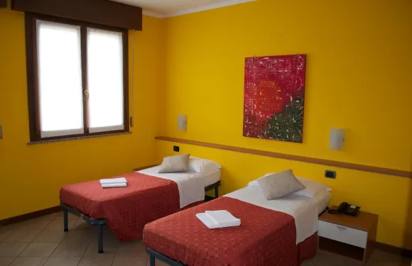 曼託瓦南基酒店