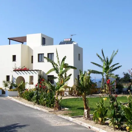 Aura Holiday Villas